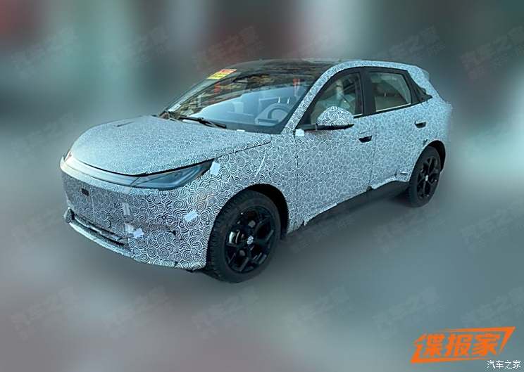 竞争比亚迪元Pro？北汽新能源全新车谍照曝光 造型还挺运动