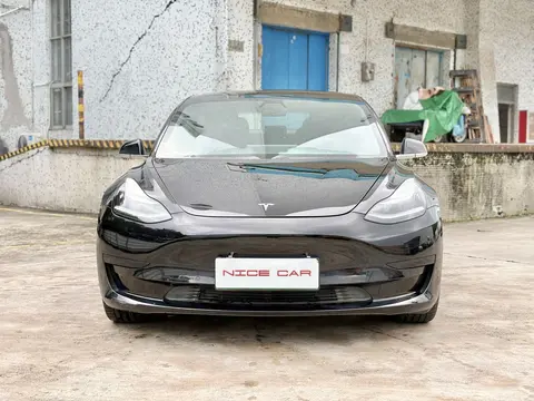 20年特斯拉Model3，4万公里，10万出头，代步神器？