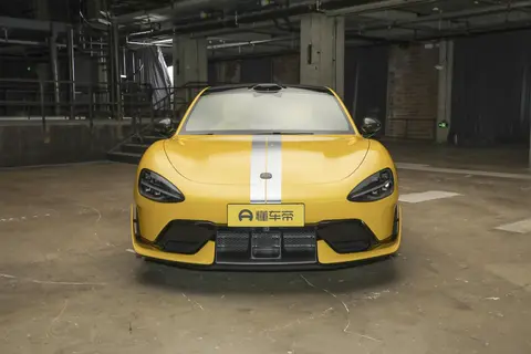 油电博弈：汽车市场的未来格局与分化之路