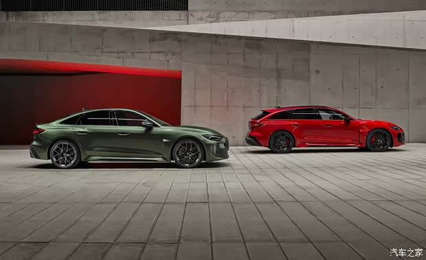 全新奥迪RS 5官图 车尾排气很惊艳 2.9T V6插混系统 轿跑+旅行版