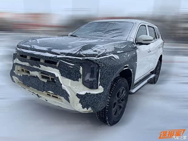 郑州日产全新帕拉丁谍照 外观更加硬派 内饰紧跟时代