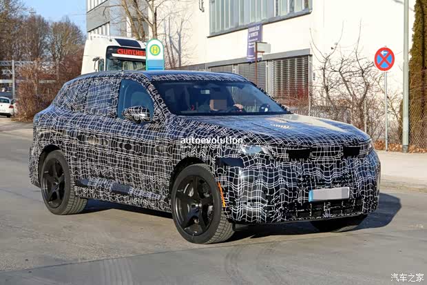 搭载4.4T V8发动机+48V电机 全新一代宝马X5 M60谍照曝光